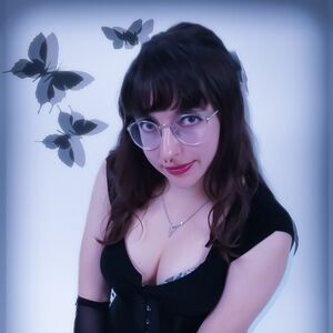 Meet your Posher, Luna